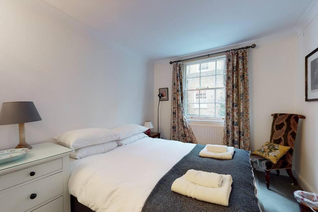 Lovely 1 Bedroom Flat In Pimlico Apartament Londra